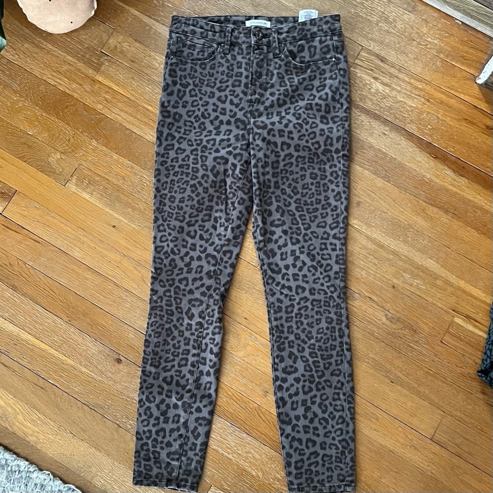 Leopard Good American jeans size 6
